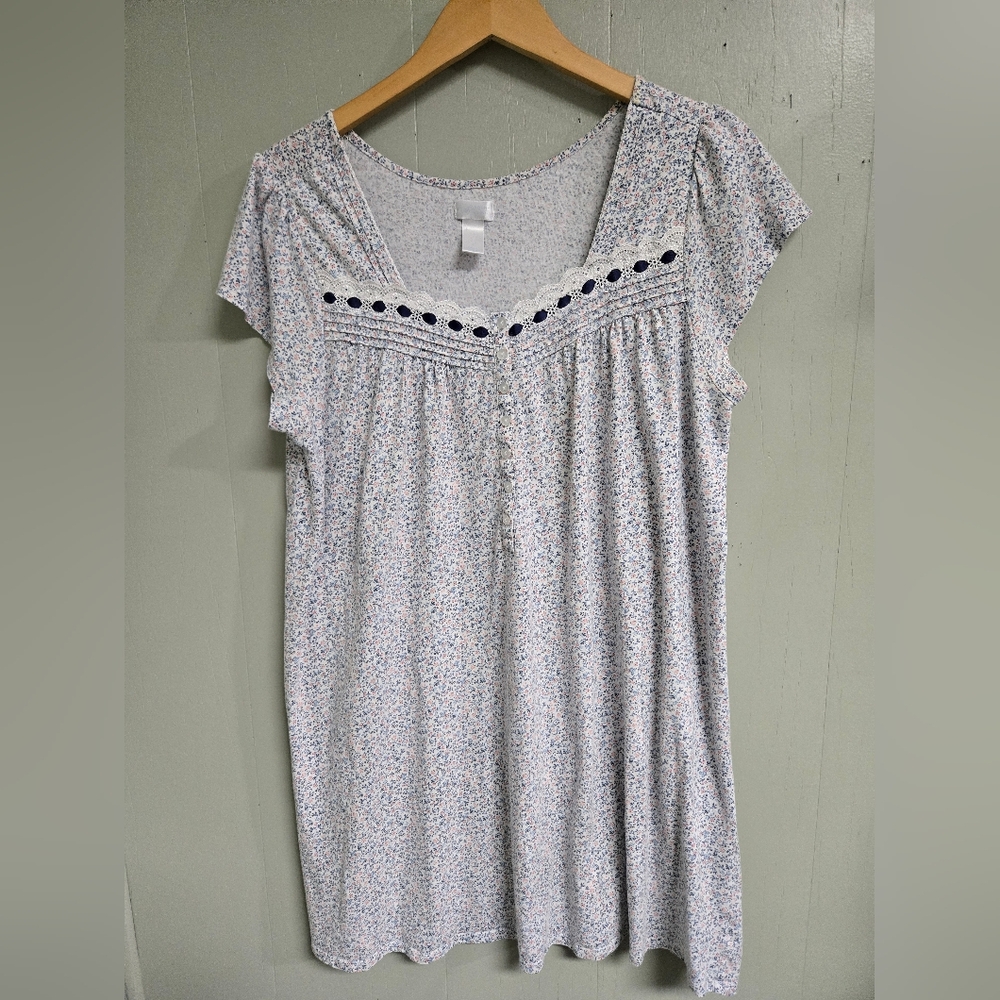 Adonna Sleepwear Womans Nightgown Size L Blue Floral